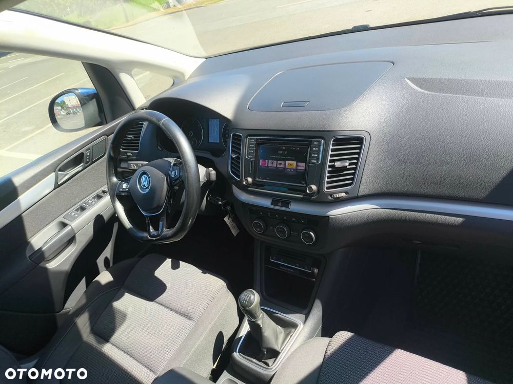 Volkswagen Sharan 2.0 TDI BMT Comfortline - 10