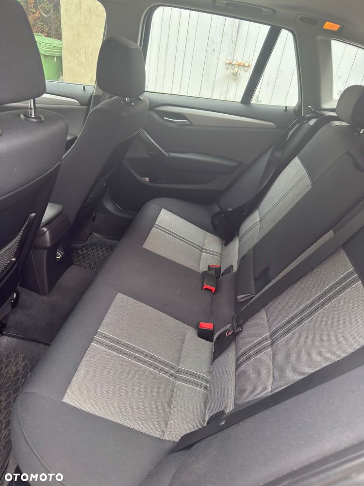 BMW X1 - 13