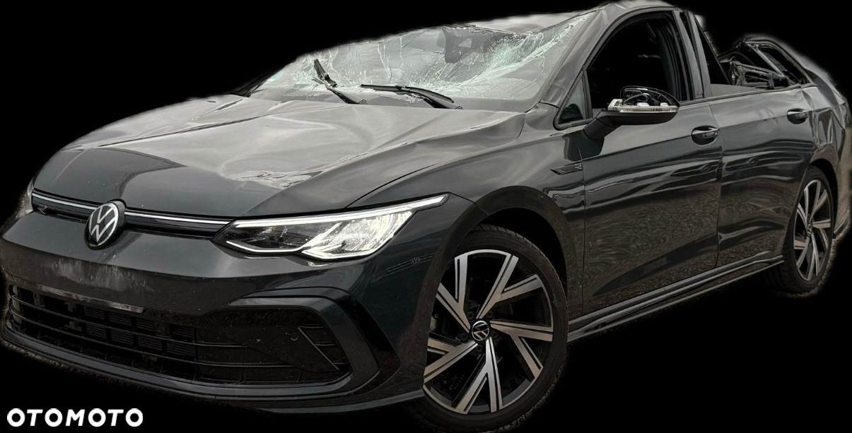 Volkswagen Golf VIII 2.0 TDI R-Line DSG - 2