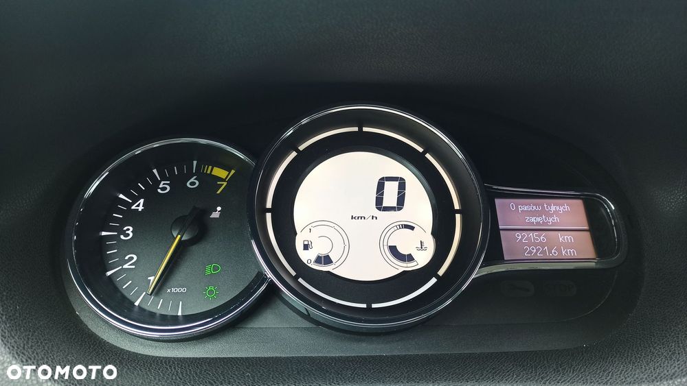 Renault Megane 1.6 16V 100 Authentique - 7