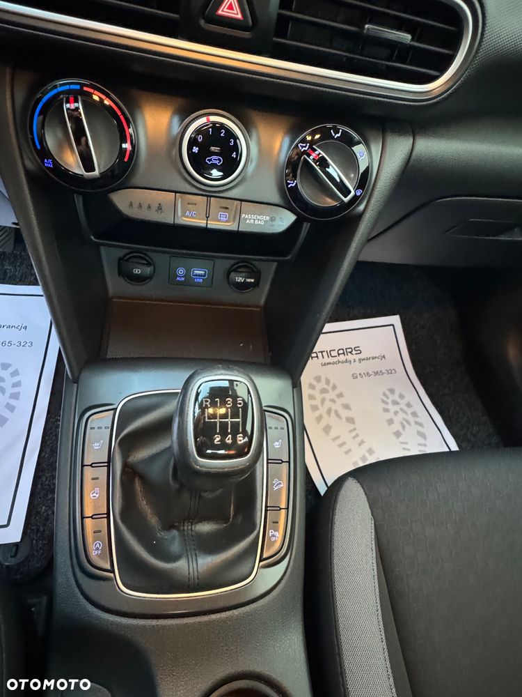 Hyundai Kona - 35