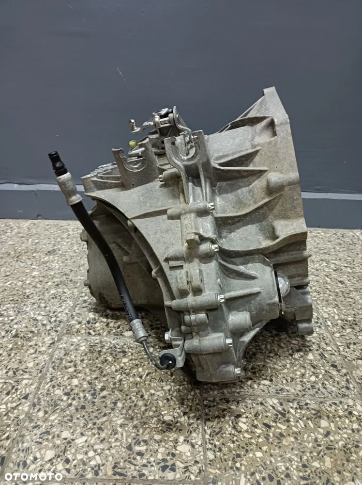MINI F54 F56 F60 Skrzynia biegów 8687641 GS6-59DG - 2