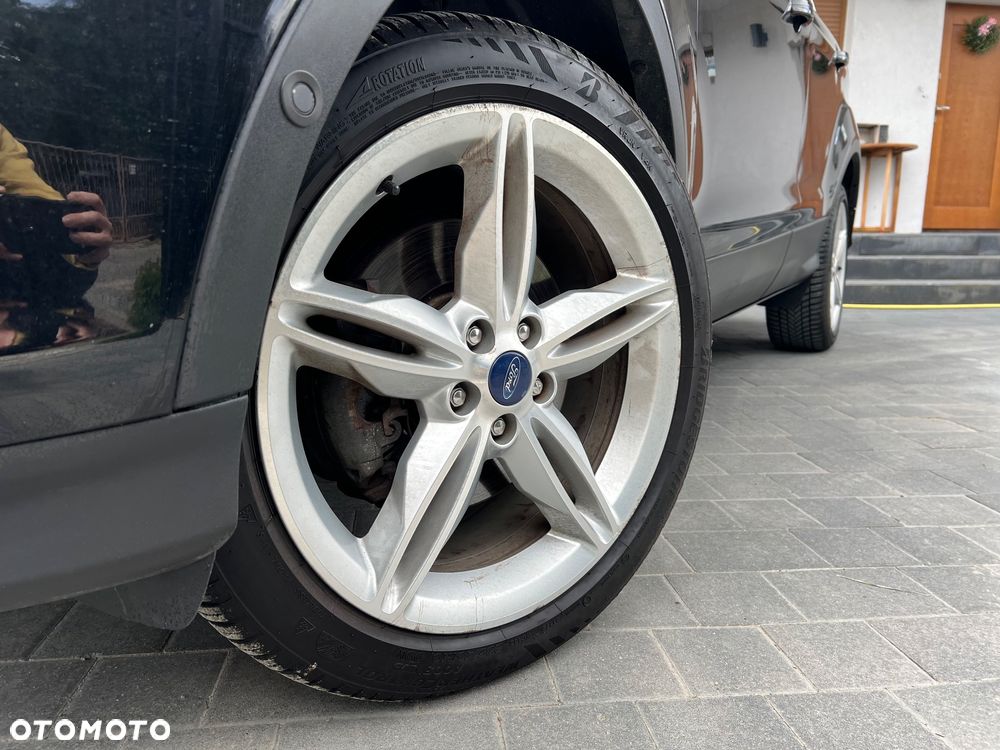 Ford Kuga 2.0 TDCi 4x4 Titanium - 34