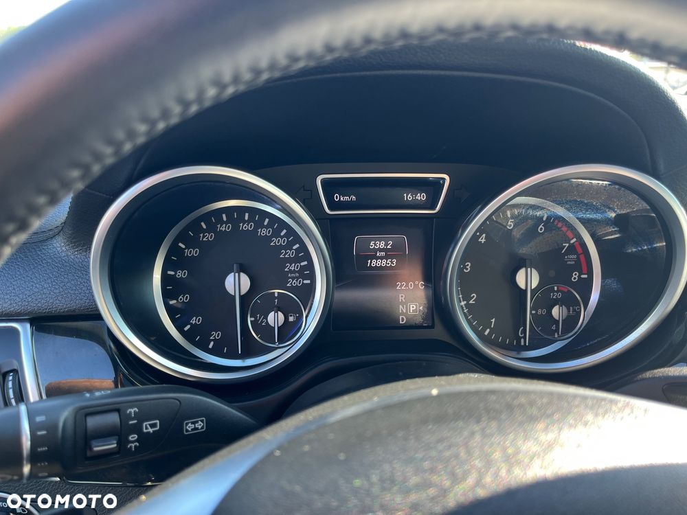 Mercedes-Benz GL 450 4Matic 7G-TRONIC - 16