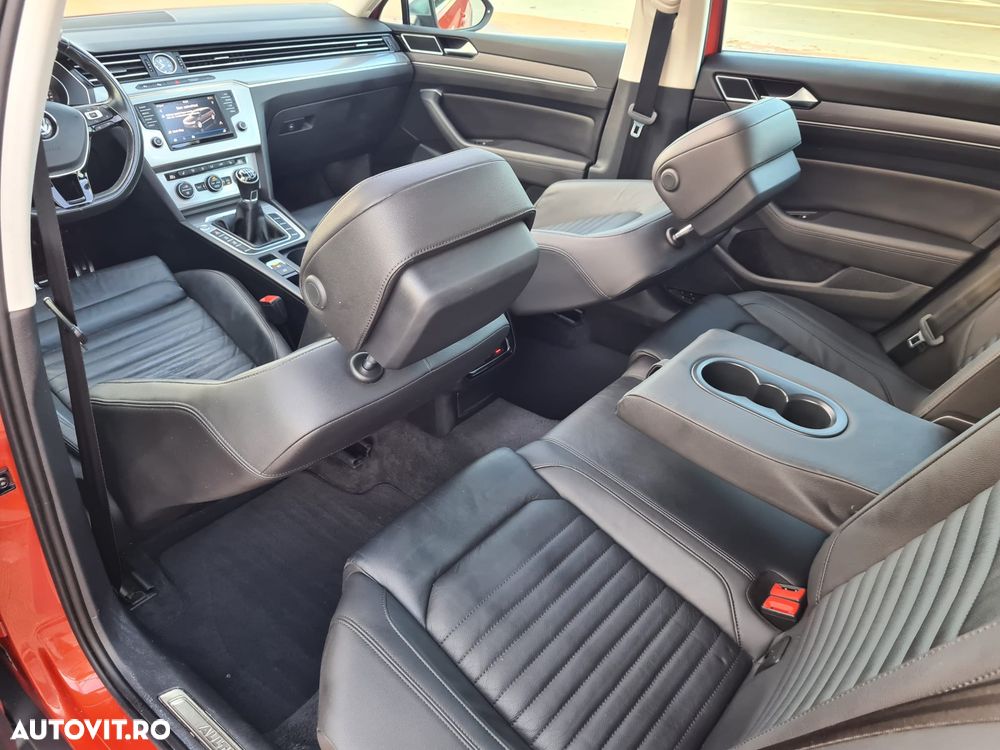 Volkswagen Passat Alltrack - 18