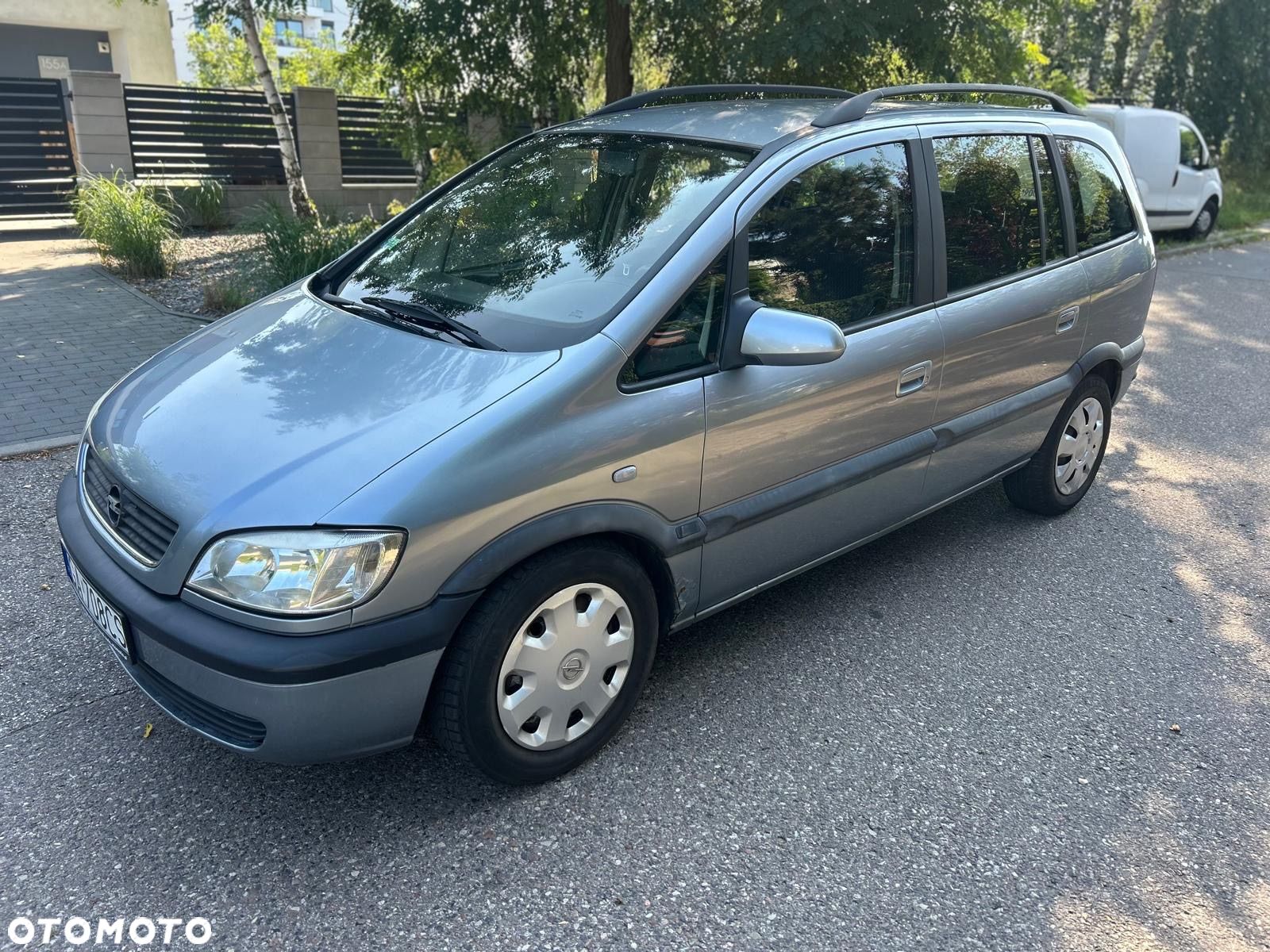 Opel Zafira - 1