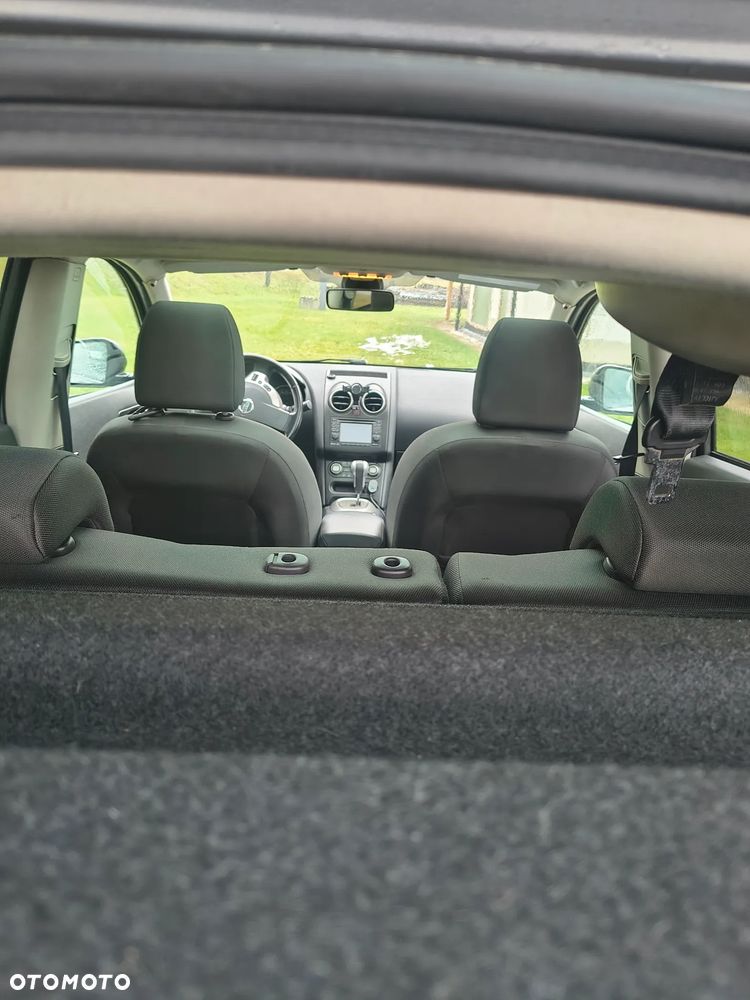 Nissan Qashqai - 11