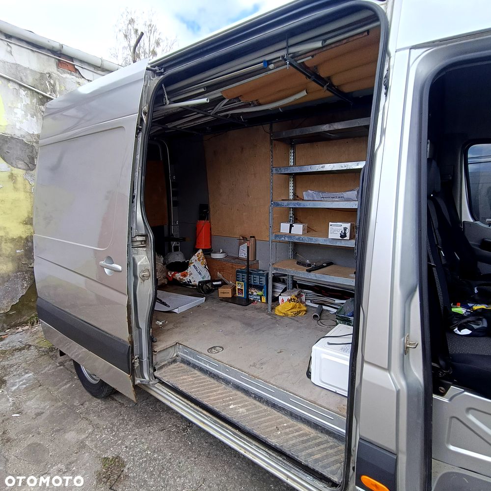Mercedes-Benz Sprinter - 14