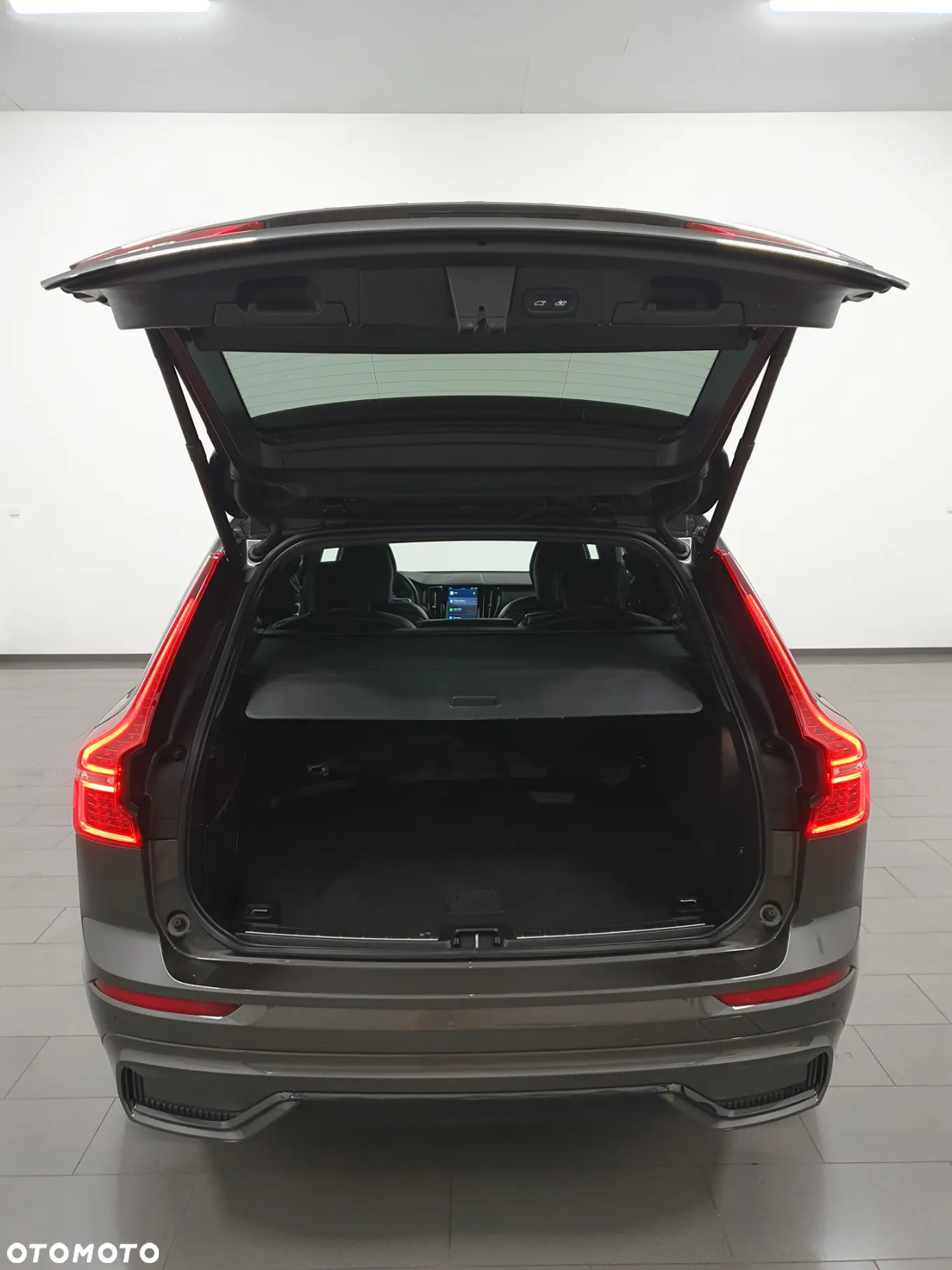 Volvo XC 60 B5 D AWD Geartronic RDesign - 36