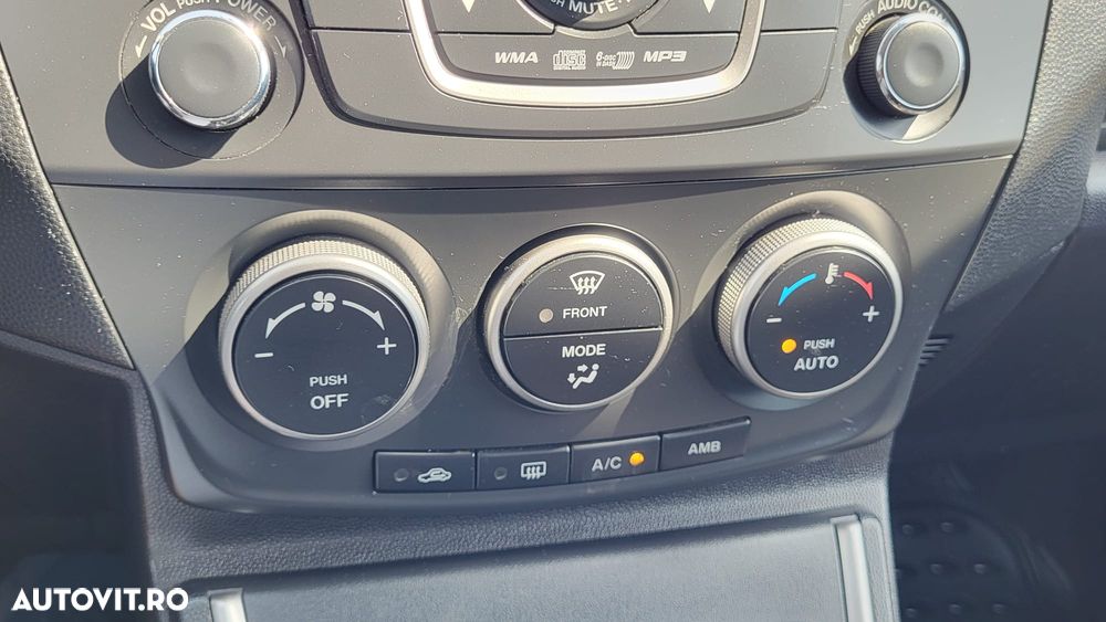 Mazda 5 - 9