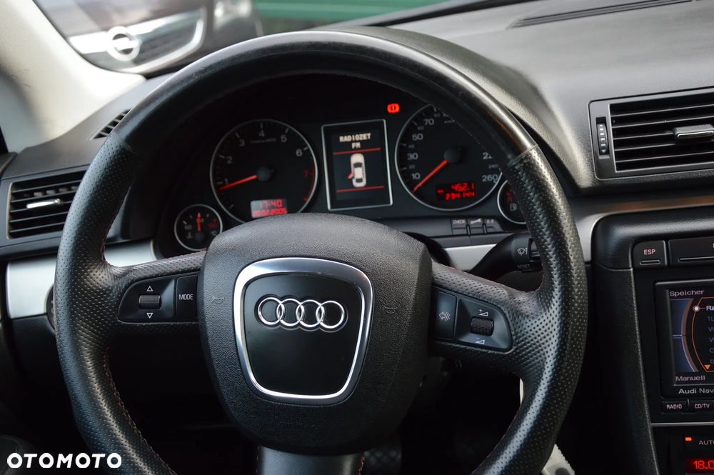 Audi A4 Avant - 26
