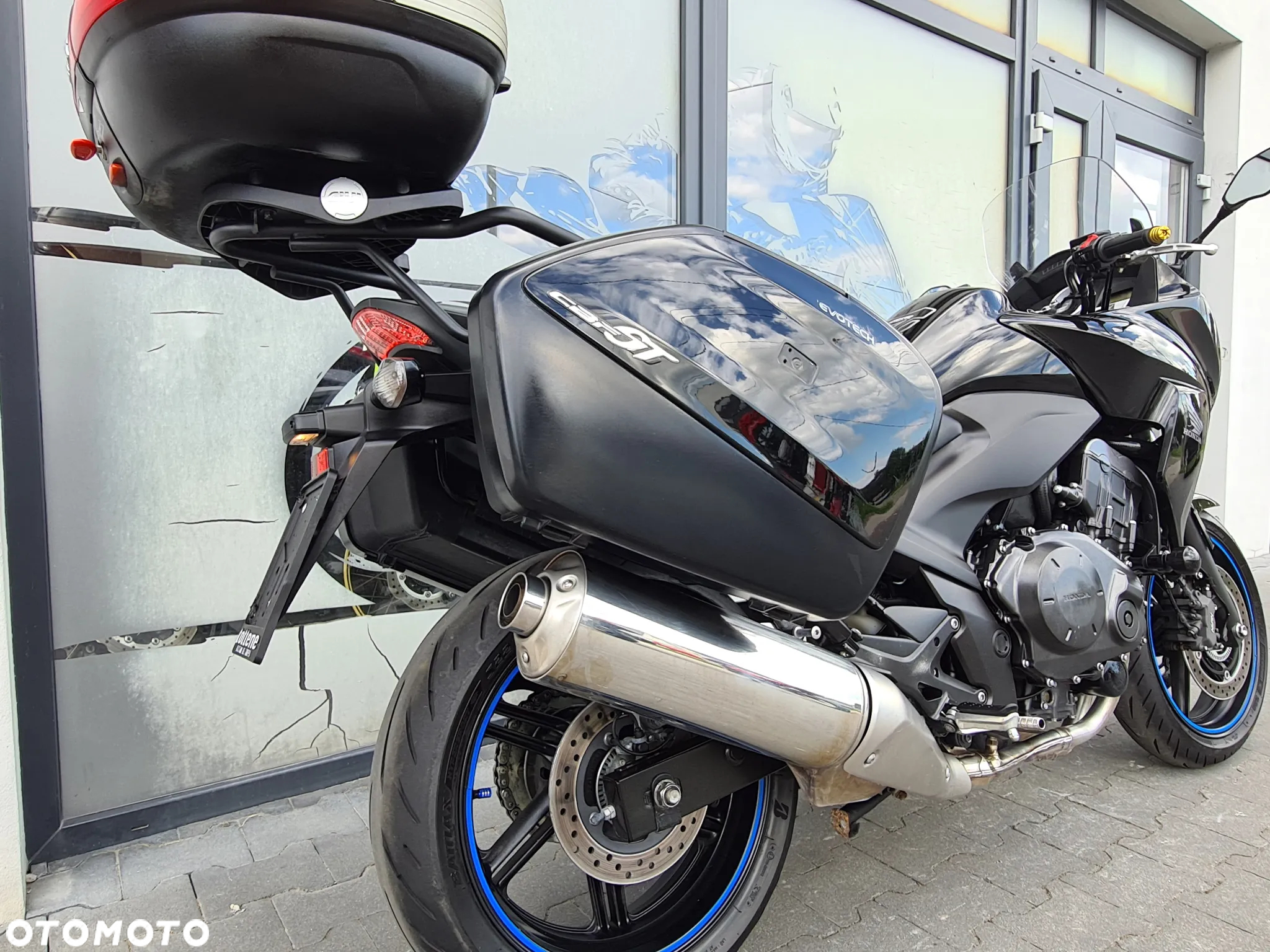 Honda CBF - 8