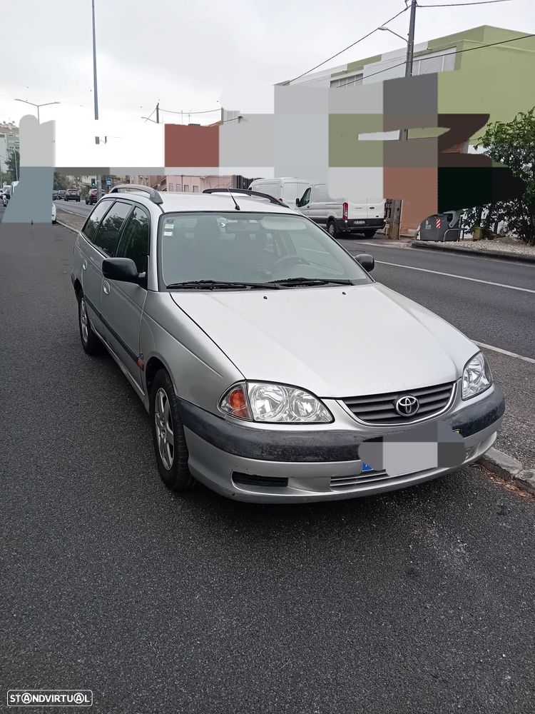 Toyota Avensis SW - 1