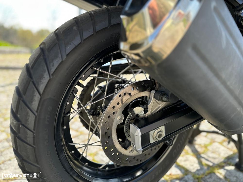 Suzuki DL DL650 XT V-Storm - 21