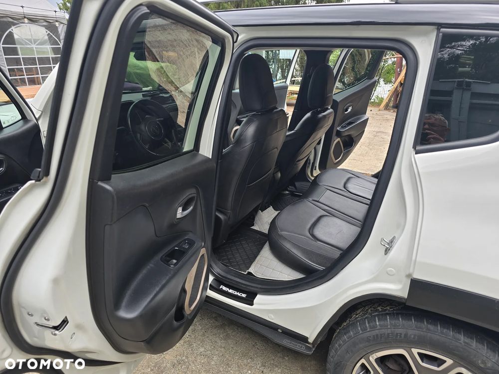 Jeep Renegade - 18