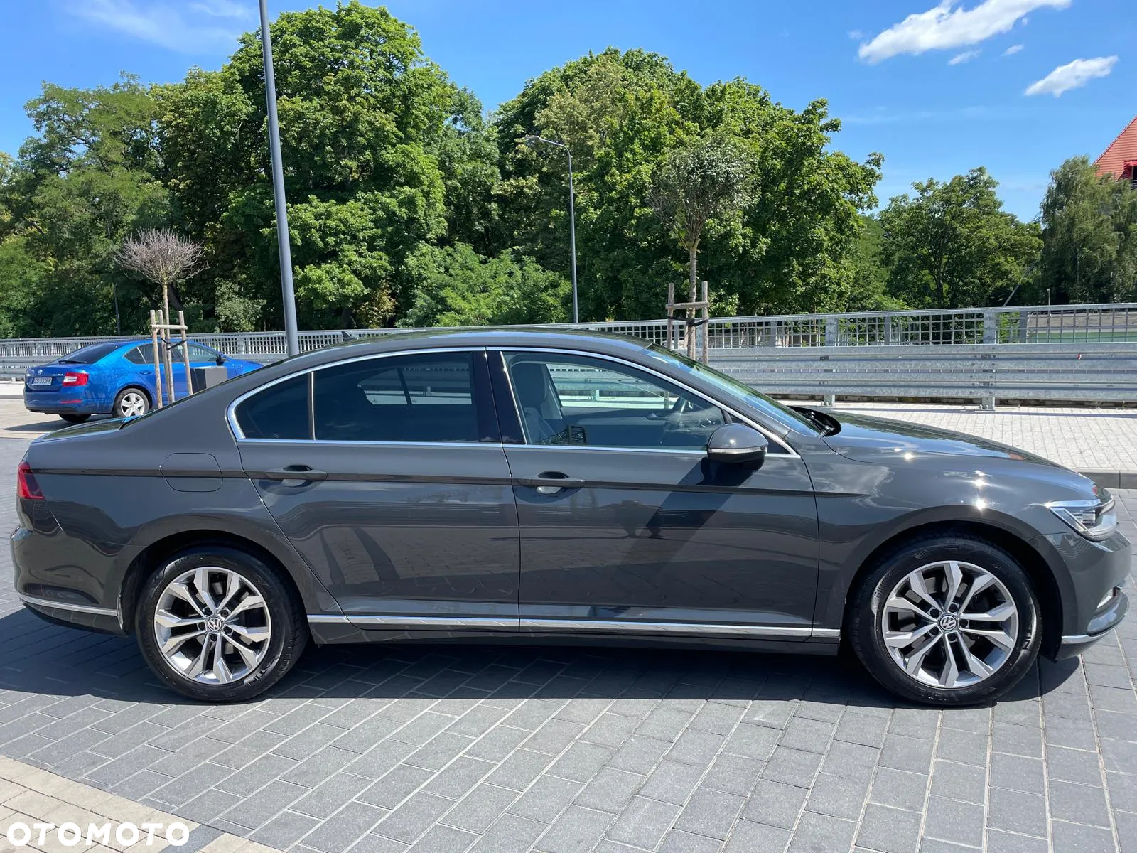 Volkswagen Passat 1.8 TSI BMT Highline - 11