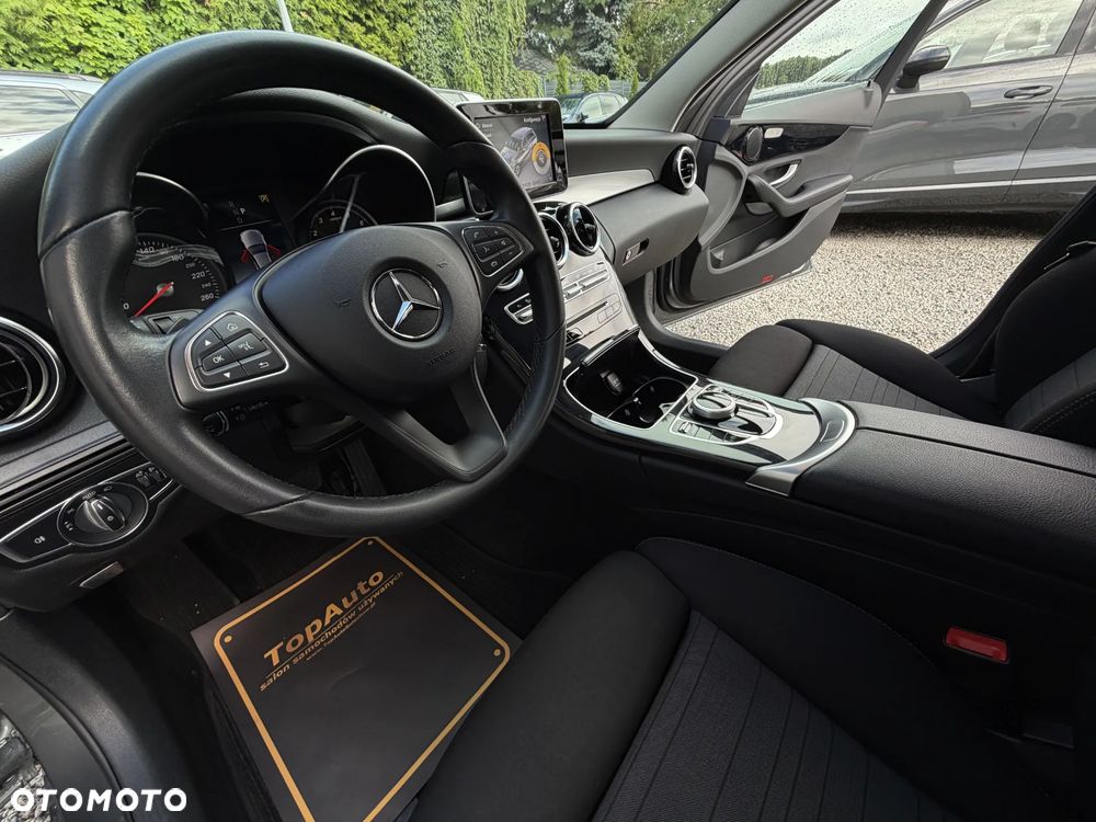 Mercedes-Benz Klasa C 200 9G-TRONIC - 19