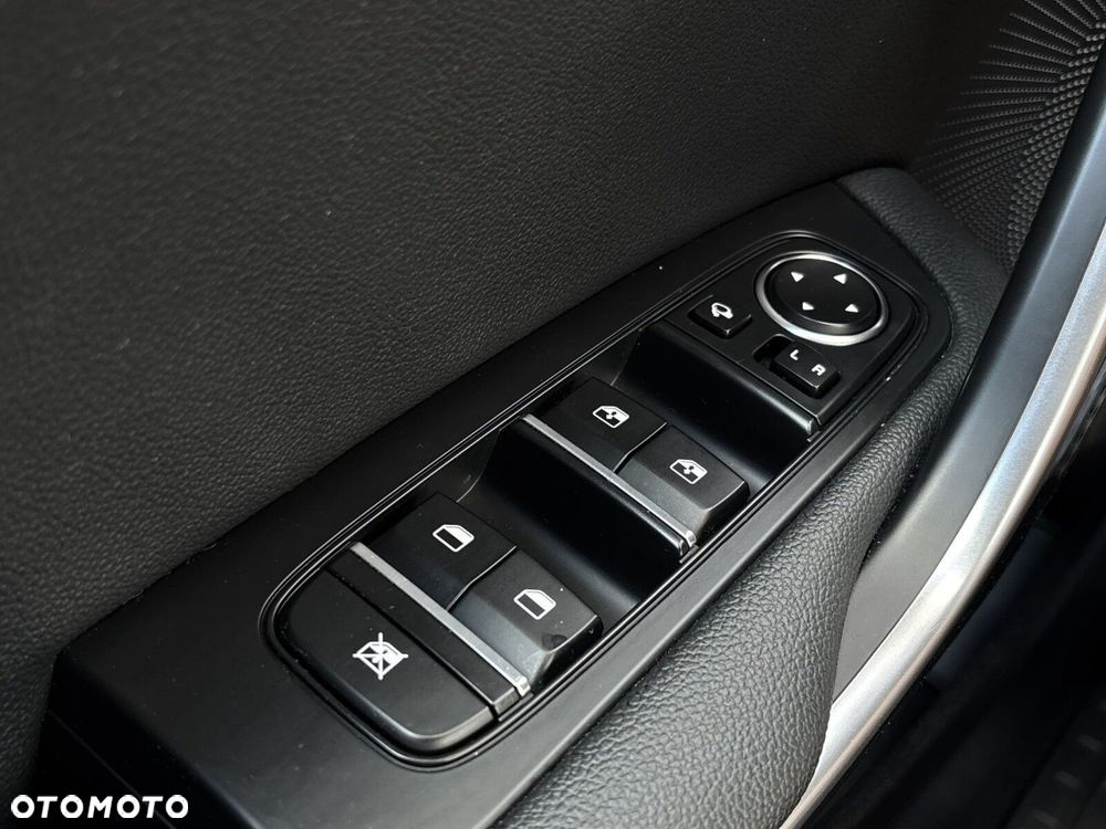 Kia Ceed 1.5 T-GDI Business Line DCT - 19