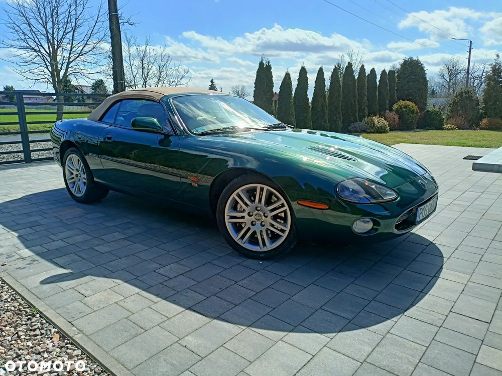 Jaguar XK8 - 2
