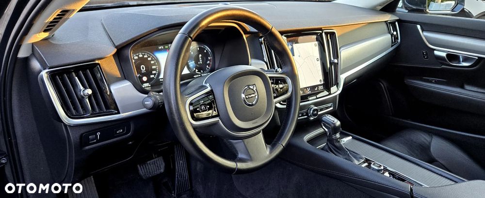 Volvo V90 D4 Geartronic Momentum Pro - 20