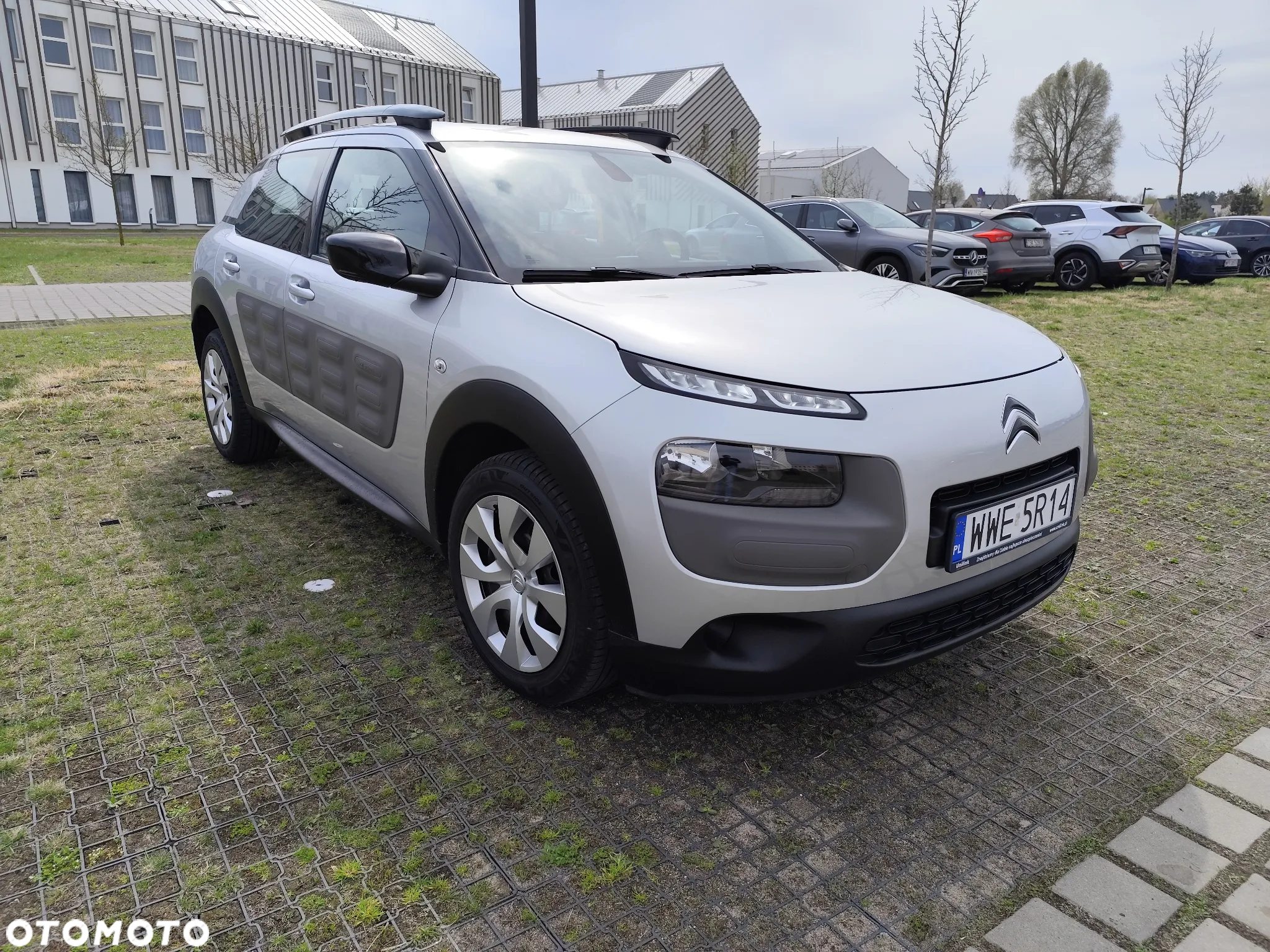 Citroën C4 Cactus 1.2 PureTech Feel Edition S&S - 4