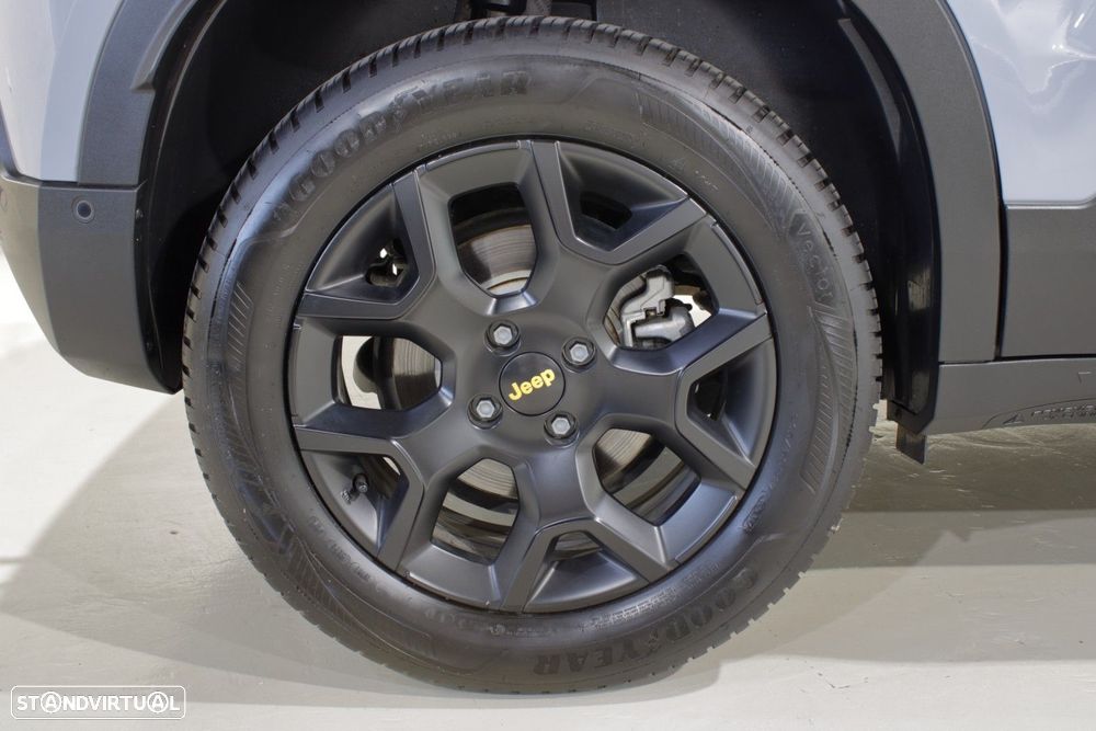 Jeep Avenger - 10