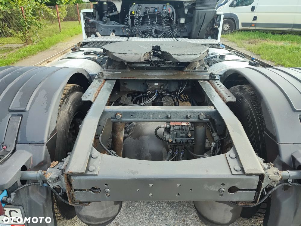 Renault MAGNUM - 15