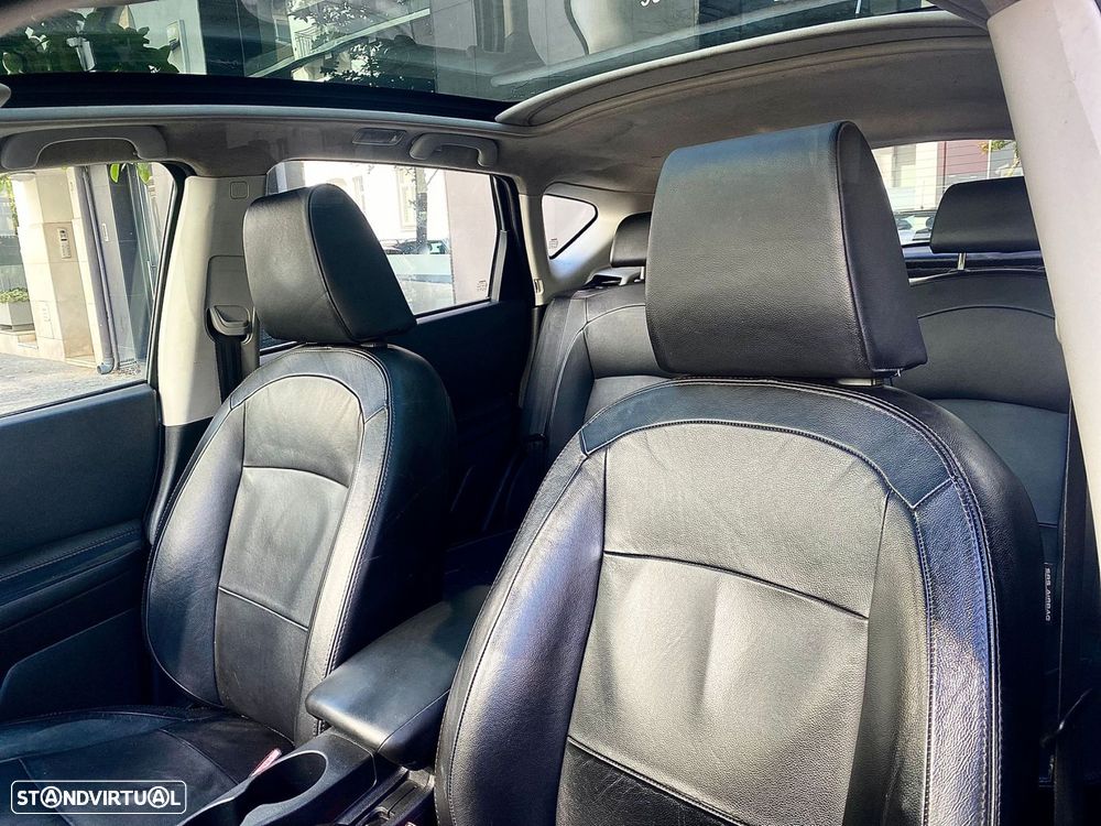 Nissan Qashqai 2.0 dCi Tekna Premium 17 - 13