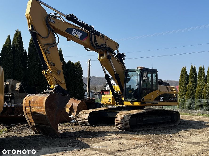 Caterpillar 324D - 1
