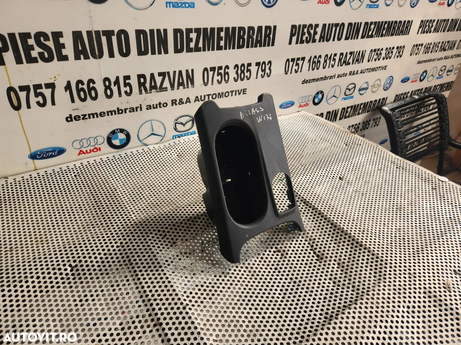 Suport Pahare Mercedes A Class W176 Dezmembrez Mercedes A Class W176 2.2 Cdi Euro 5 Cutie Automata - 4