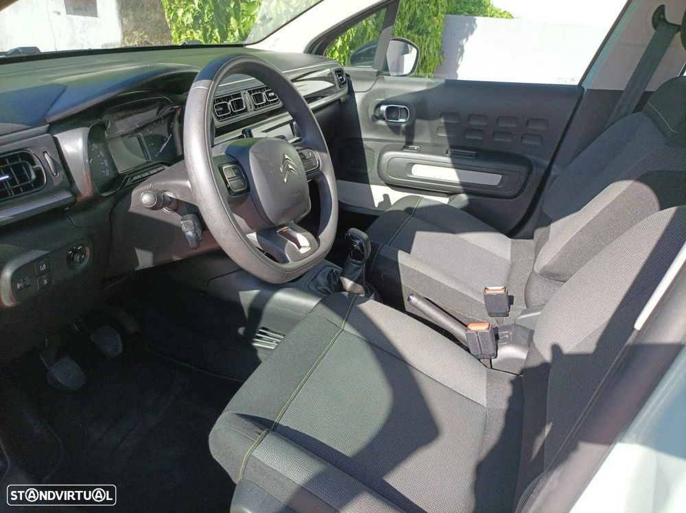 Citroën C3 1.2 PureTech Attraction — fotografia 7