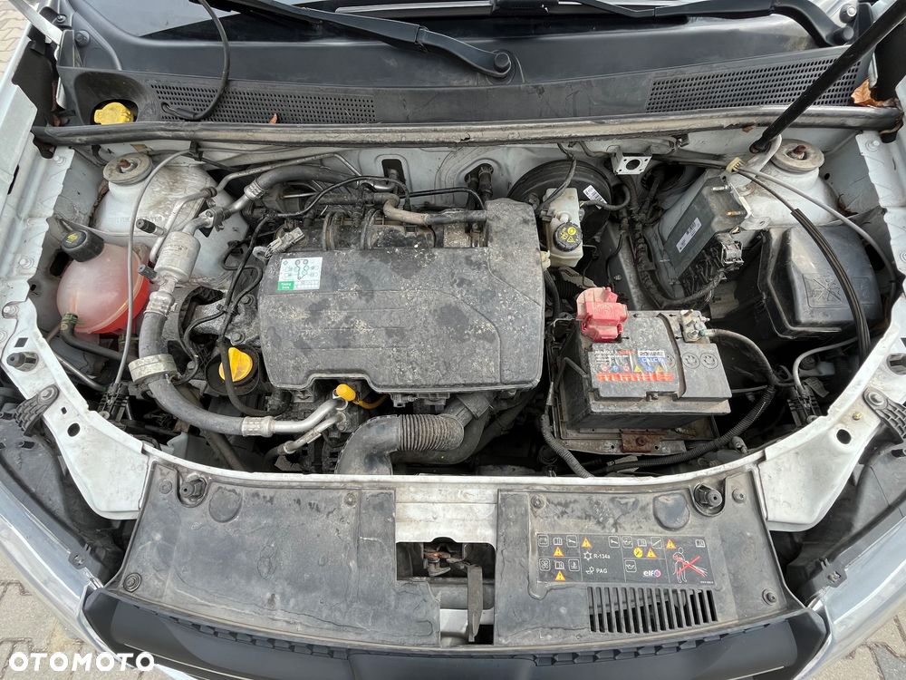 Dacia Logan 1.2 16V Laureate - 7