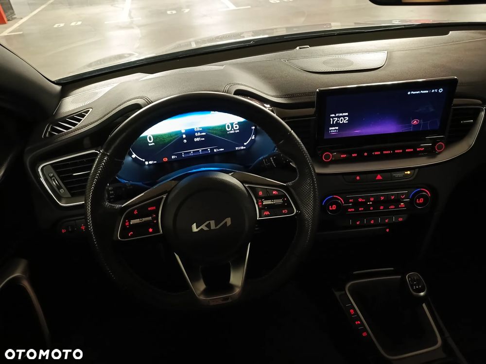 Kia ProCeed 1.5 T-GDI GT Line - 22