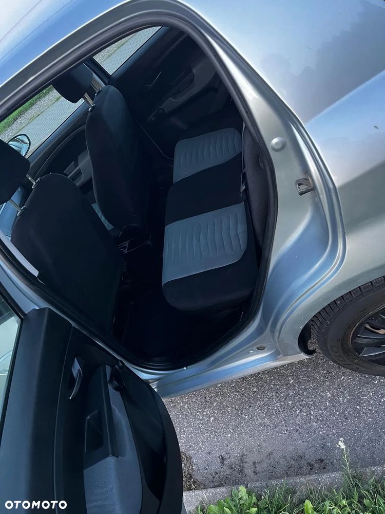 Fiat Grande Punto - 9