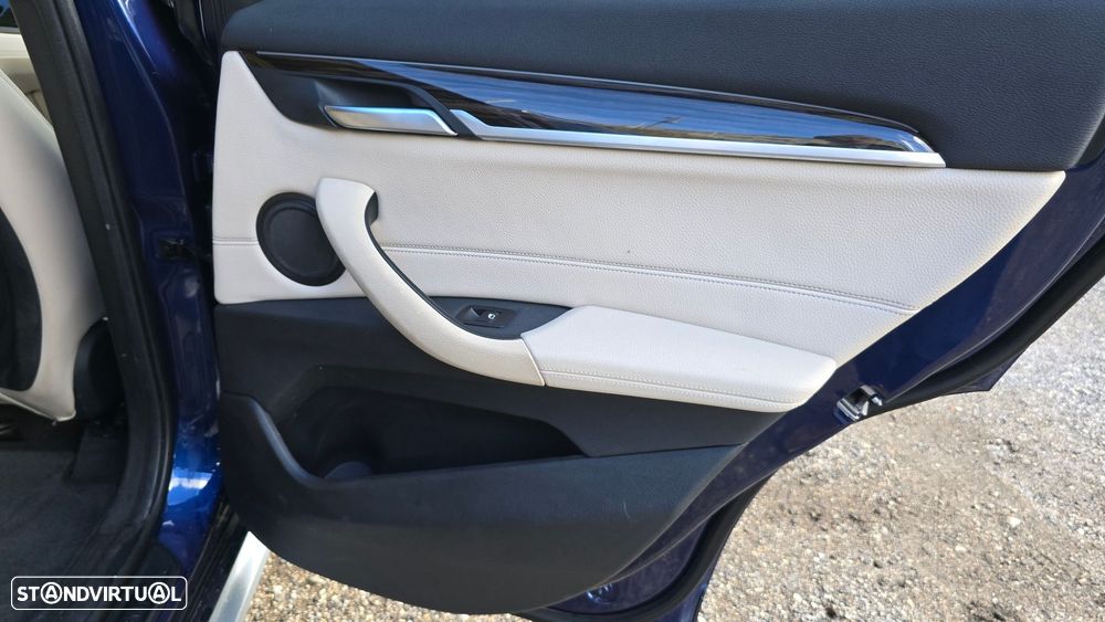 BMW X1 25 e xDrive - 52