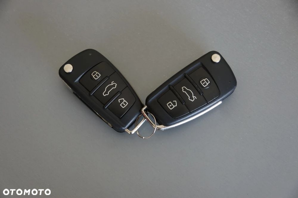 Audi Q3 2.0 TDI Quattro S tronic sport - 32