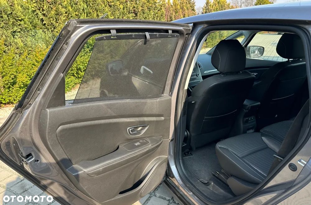 Renault Scenic Energy TCe 115 S&S LIMITED - 13