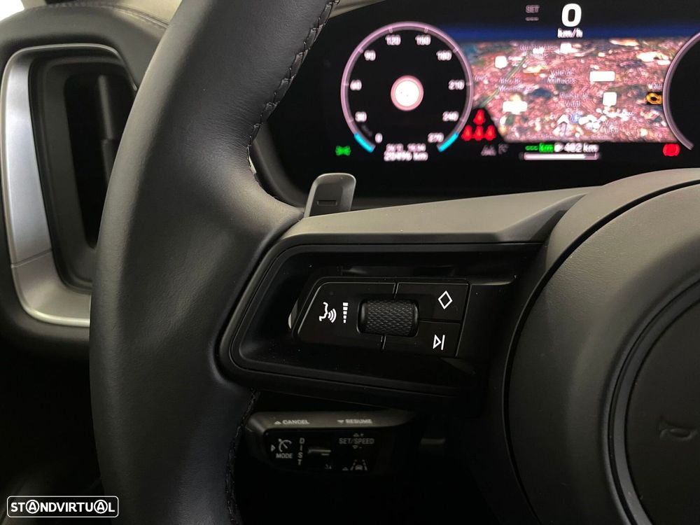 Porsche Cayenne Coupé E-Hybrid - 36