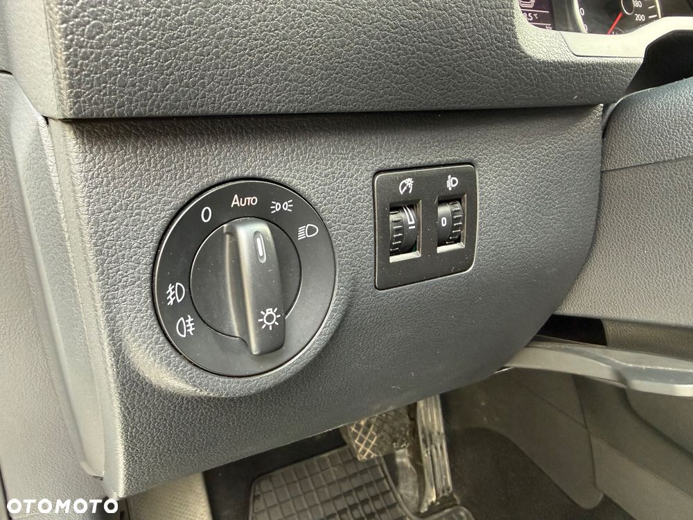 Volkswagen Caddy Maxi 1.4 TSI Comfortline DSG - 23