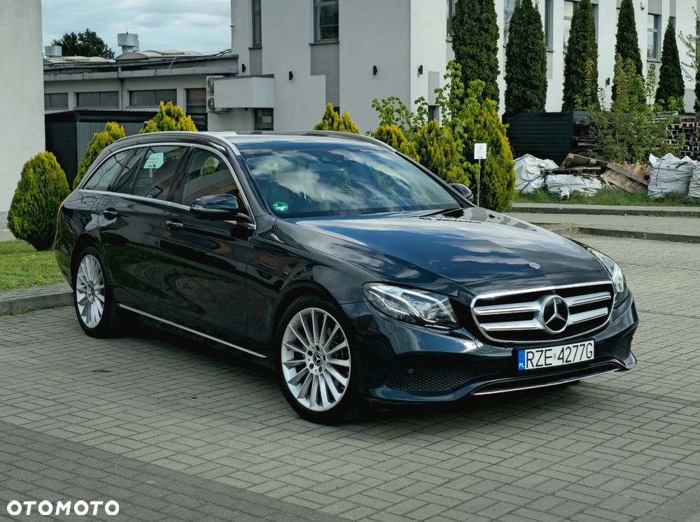 Mercedes-Benz Klasa E 200 d 9G-TRONIC Exclusive - 1