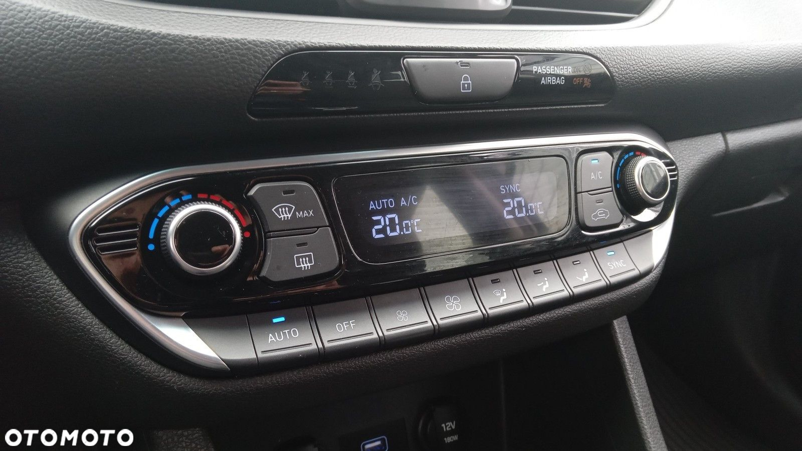 Hyundai i30 - 21