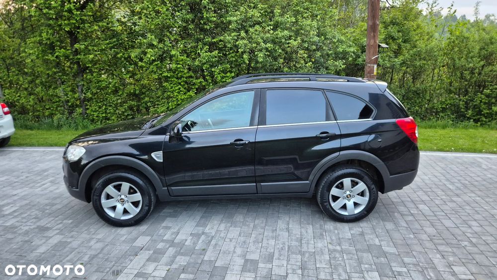 Chevrolet Captiva 2.4 2WD 7 Sitzer LS Family Edition - 13