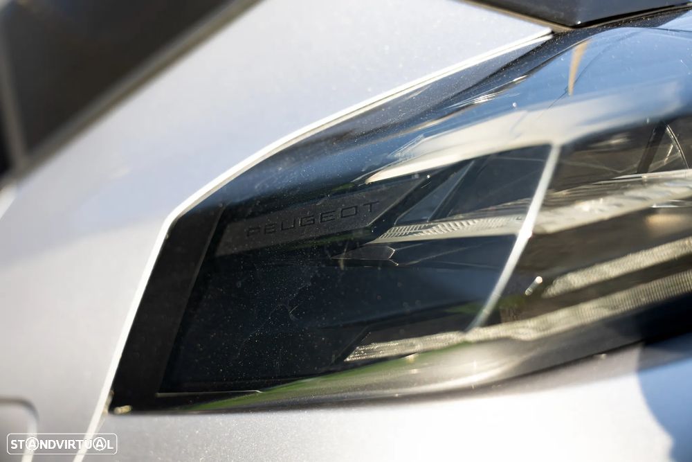 Peugeot 2008 1.2 PureTech Allure Pack - 36