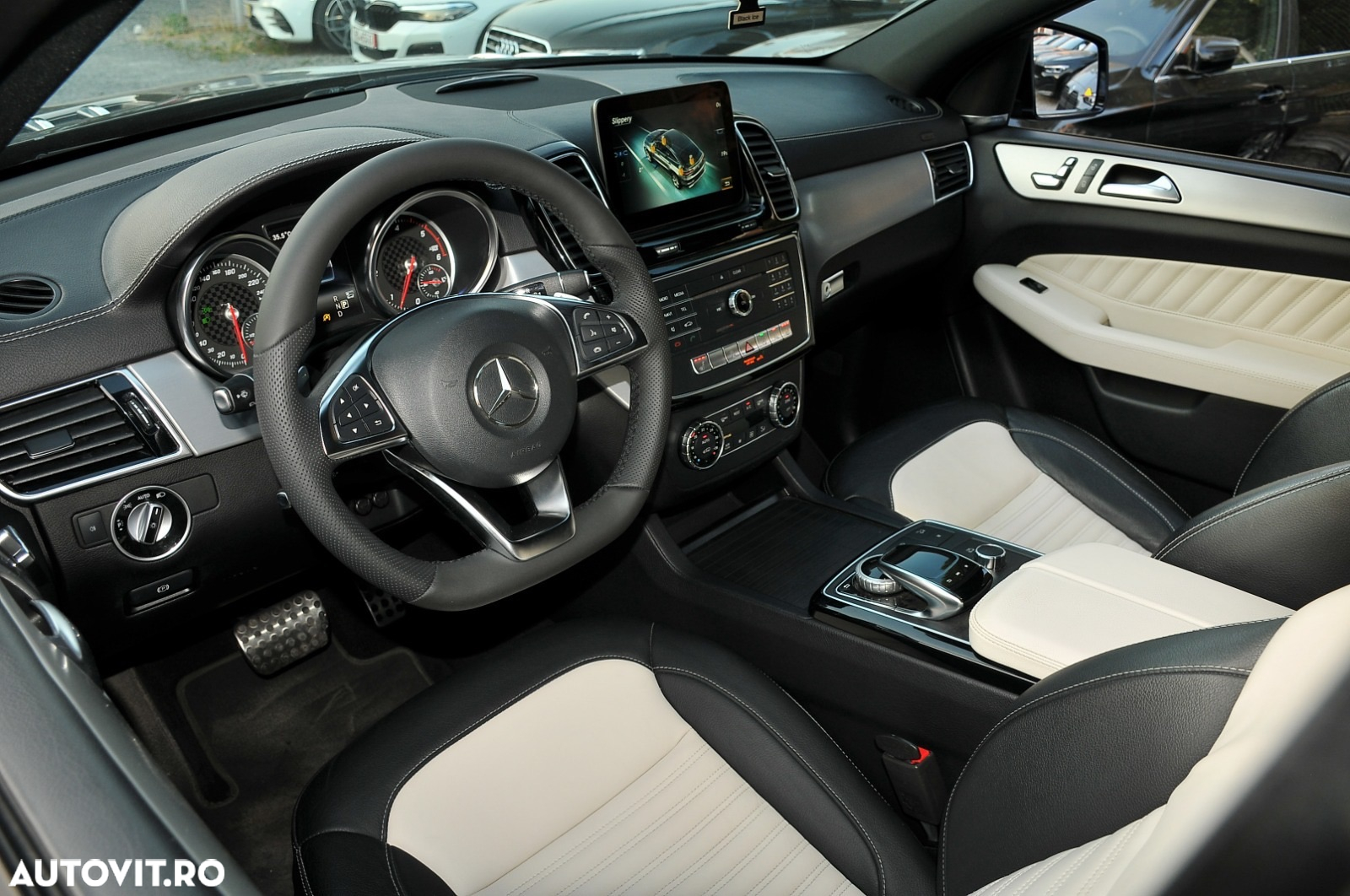 Mercedes-Benz GLE Coupe 350 d 4Matic 9G-TRONIC AMG Line - 4
