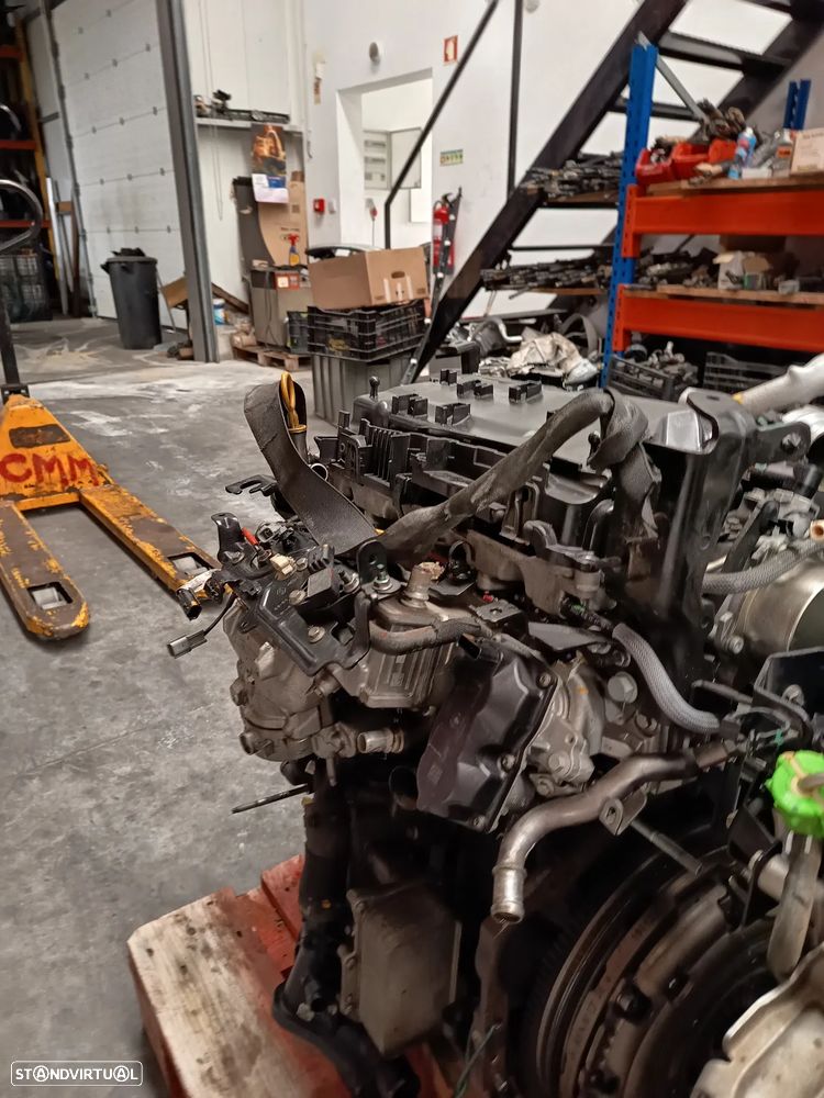 Motor Renault Trafic III 2.0 dCi 120 Ref: M9R710 - 9