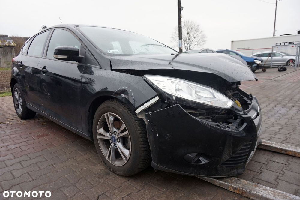 FORD FOCUS III MK3 5D HB 2014 FB 1.0 12V M1DA 125KM B6 CZARNY na części - 7