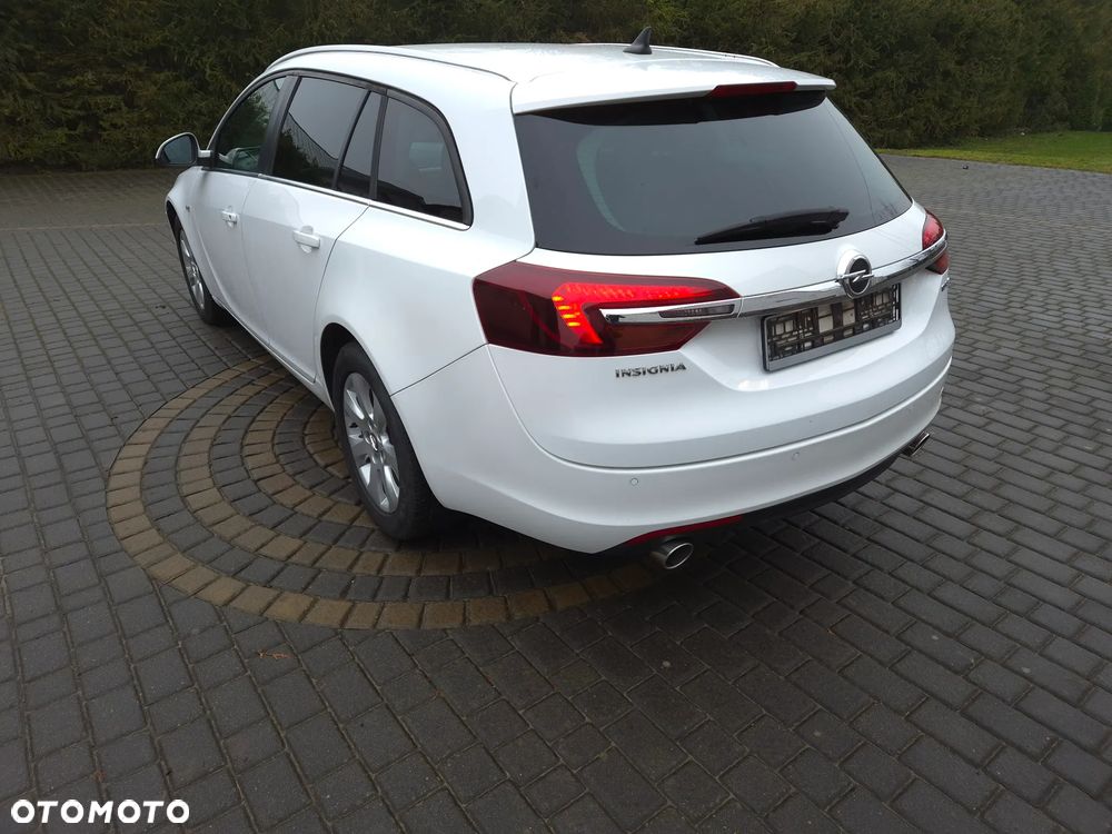 Opel Insignia 1.6 SIDI Turbo Business Edition - 9