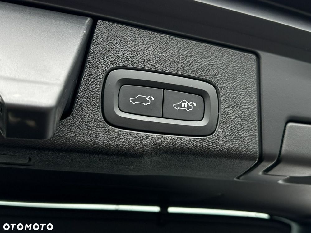 Volvo XC 60 B4 D Core - 18