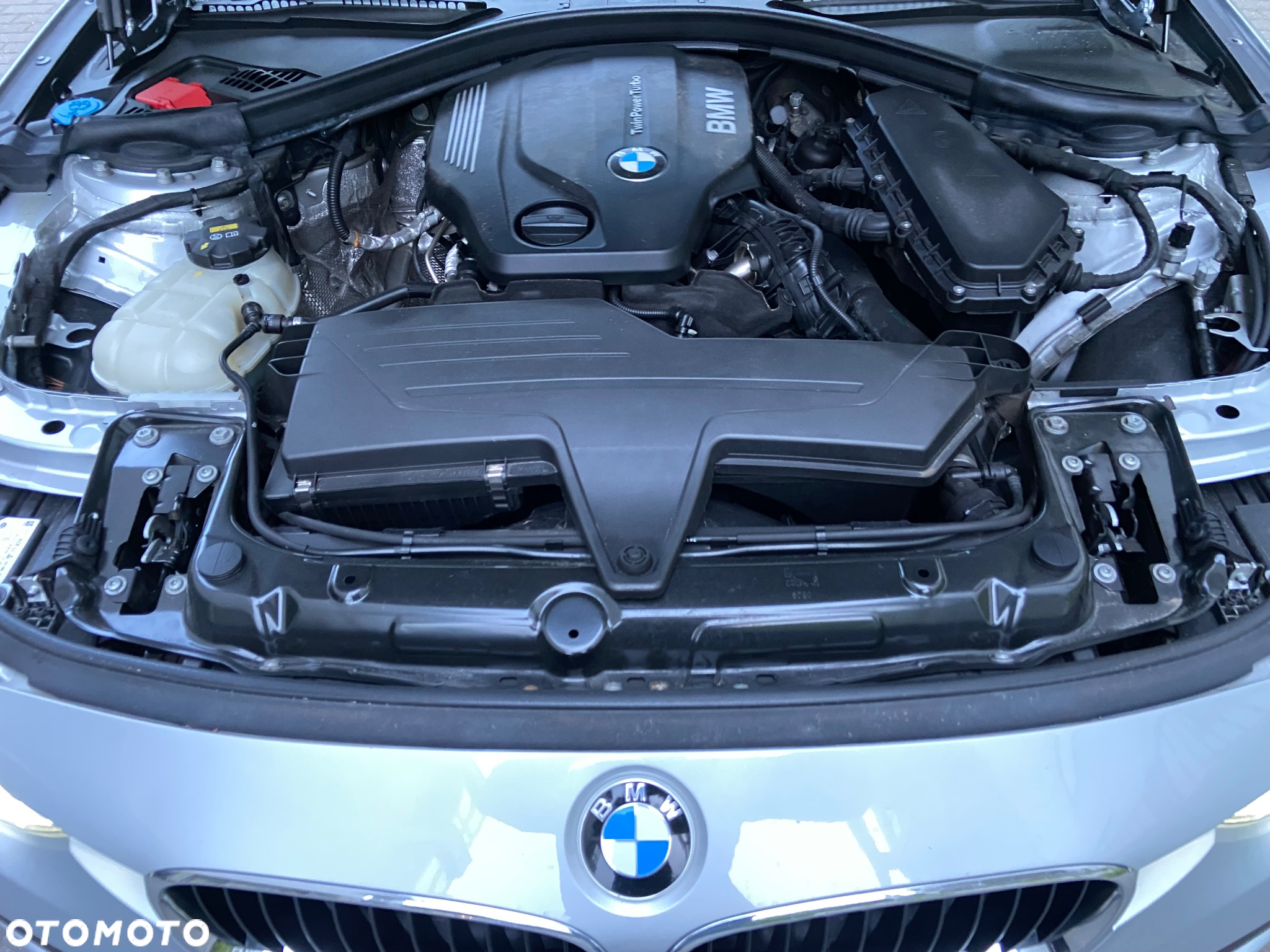 BMW Seria 3 320d Luxury Line sport - 31
