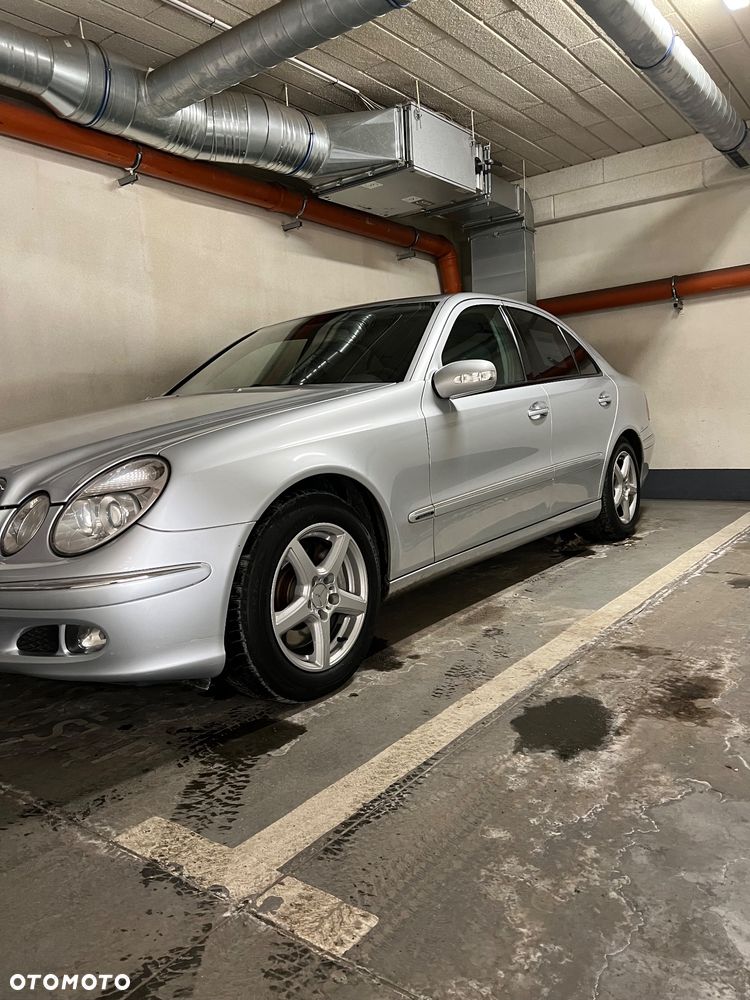 Mercedes-Benz Klasa E 350 Elegance - 20